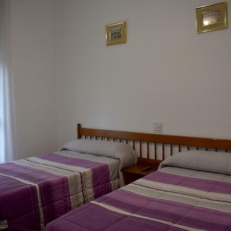Hostal Oviedo Ξενοδοχείο León Εξωτερικό φωτογραφία