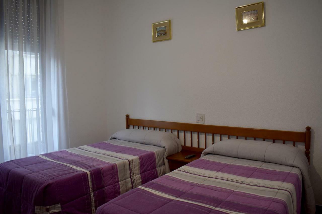 Hostal Oviedo Ξενοδοχείο León Εξωτερικό φωτογραφία