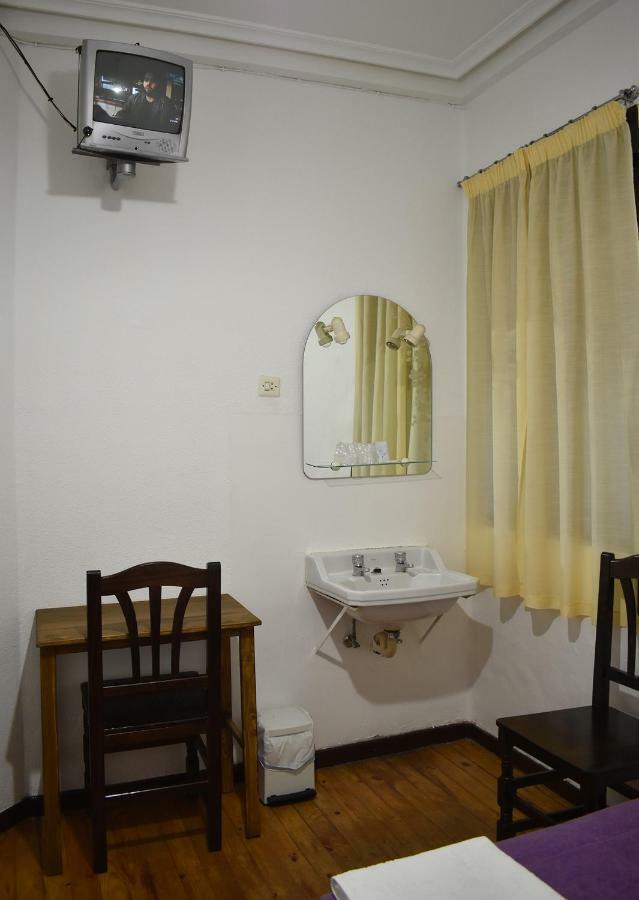 Hostal Oviedo Ξενοδοχείο León Εξωτερικό φωτογραφία