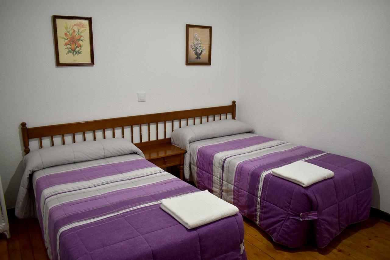 Hostal Oviedo Ξενοδοχείο León Εξωτερικό φωτογραφία